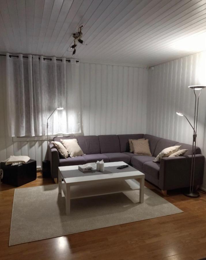 Oslo House, Nedre Kjellerstuvei, First Floor, Twin Room Lillestrøm Esterno foto